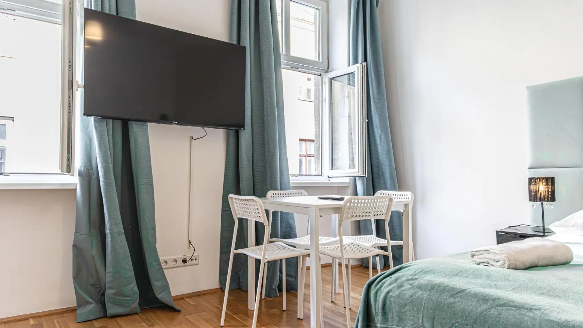 Bright 1Br Apartment 10 Min From Heart Of Vienna Austria